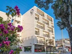 Kariyushi Condominium Resort Miyakojima Fukugi Stays - Nishibaru