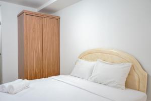 Stylish and Posh Studio Baileys Apartment By Travelio