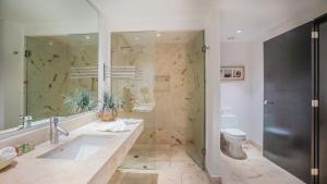 Elements Garden House 21 condo