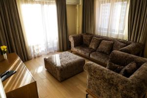 Deluxe Apartment room in Elexus Apartments