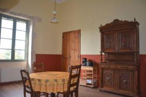 Maisons de vacances Ancienne Abbaye de Franquevaux Camargue : photos des chambres