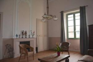 Maisons de vacances Ancienne Abbaye de Franquevaux Camargue : photos des chambres