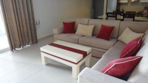 Apartments in White Residence