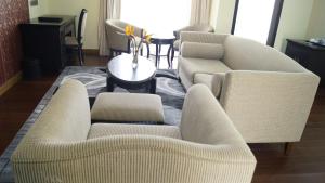 The White Rhino Hotel