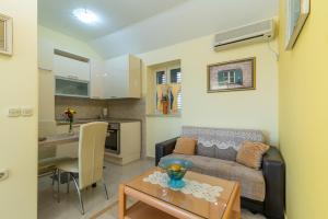 Apartment Roko Trogir-Ljubitovica