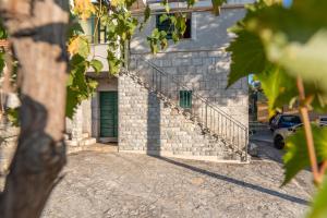 Apartment Roko Trogir-Ljubitovica