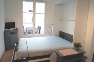 Lara 3 - T2 Loggia Piscine 2 lits doubles Parking Près du centre-port et île Loisirs