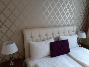 1-Bedroom Deluxe Apartment (4 Adults) room in Trendy Deluxe Apartments