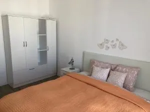 Dora High Life - North - Ştefăneştii de Jos