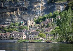 Villas Les Charmes de Carlucet Gite-Beaux Reves : photos des chambres