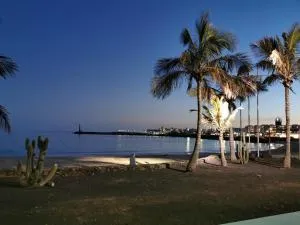 Residence Playa Roca - 塔伊切