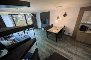 Apartament Marron