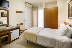 Hotel ΑΤΗΙΝΑ