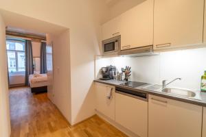 josefs home I Renaissance Studio