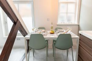 New Scheveningen Beach Central The Hague Family 180D Modern top floor Apartment