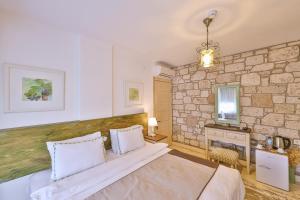 Palas Alaçatı - Adult Only