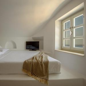 Nefeles Luxury Suites Santorini Greece