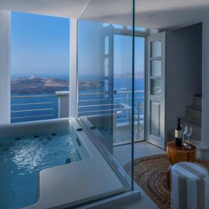 Nefeles Luxury Suites Santorini Greece