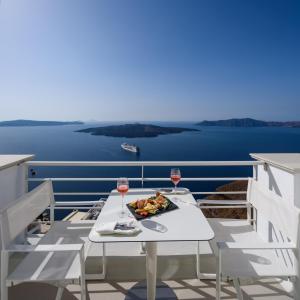 Nefeles Luxury Suites Santorini Greece