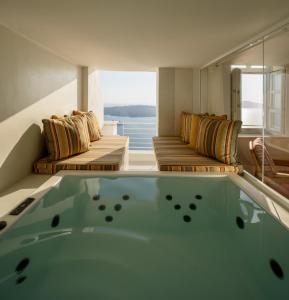 Nefeles Luxury Suites Santorini Greece