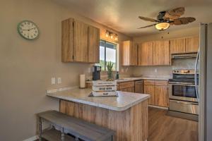 Keaau Home - 34 Mi to Volcanoes NP, Near Hilo