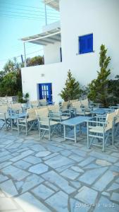 Nicos Studios & Apartments Paros Greece