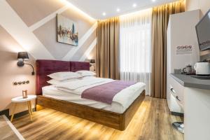 Bright Stylish Apts Next to Kreschatyk - Walk to Everything