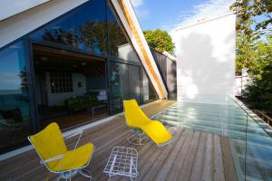 Drake Devonshire and Motor Inn