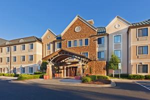 Staybridge Suites - Charlotte Ballantyne by IHG