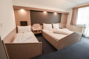 Golf & Skipension Krug