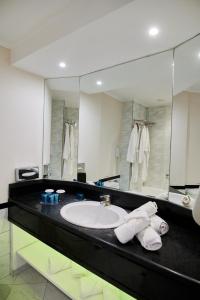 Superior King Room with Sea View room in Ramada Plaza by Wyndham Thraki