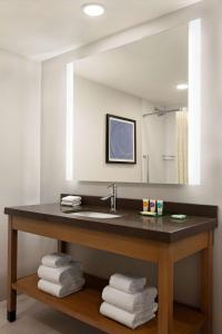 Hyatt Place Tucson Central