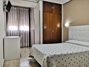 Single Room - Exterior room in Hostal Madrid I