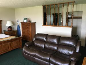 Cassville Four Seasons Inn & Suites