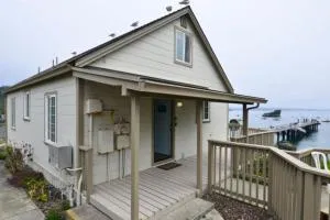 Seascape Home - Moonstone