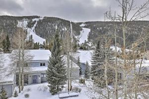 Apartment room in Keystone Condo with Mountain Views - Walk to Slopes!