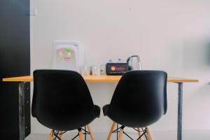 Minimalist Studio Room Bogorienze Resort near The Jungle By Travelio