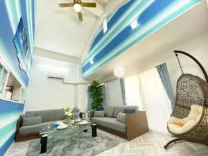 北谷アメリカンヴィレッジまで歩いていける好立地!! サンセットビーチ近くのロフト付ペントハウス - Kuwae