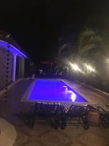 Very friendly house with privat pool - 苏莎亚