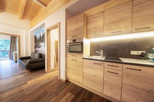 Two-Bedroom Apartment room in Hotel Post Krimml