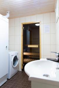 Kolin Lotus Cottages