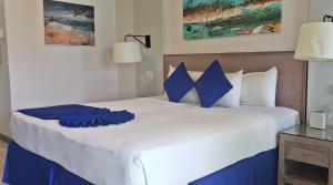 Coconut Court Beach Hotel