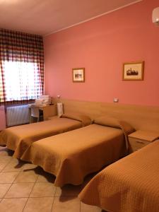 Dreibettzimmer