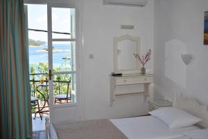 Pension Ververi Skiathos Greece