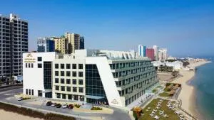 Al Kout Beach Hotel - 阿尔卡夫奇