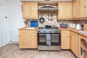 Carnedd - Trearddur Bay - Stanley-Stays