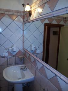 Single Room room in George Hotel