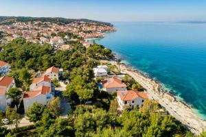 Sutivan seaside apartment