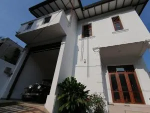 Weeraman's Vila - Gampaha