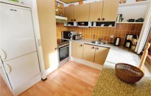 Three-Bedroom Holiday Home In Sydals